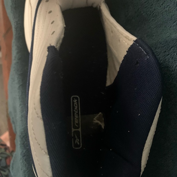 REEBOK HEXALITE VINTAGE 2000 Size 9 1/2 white with navy blue accents. - Picture 6 of 8